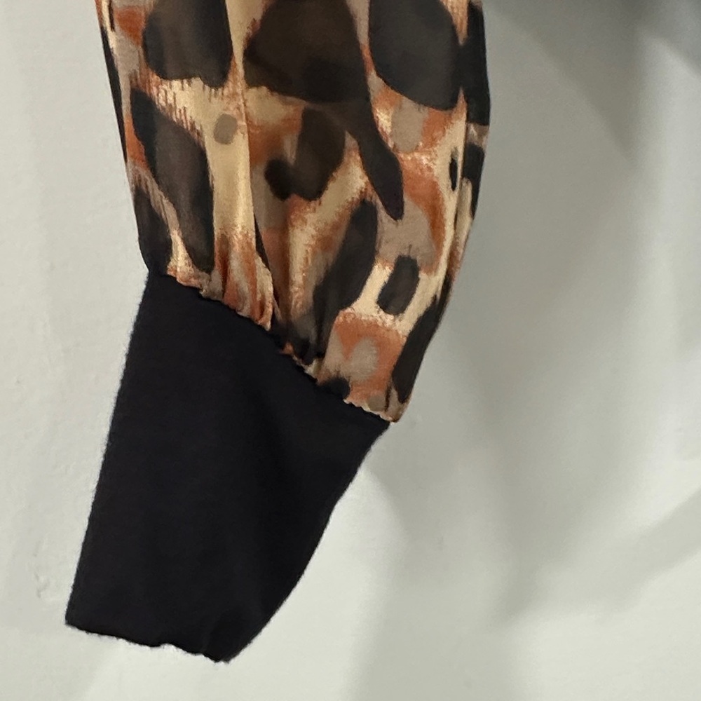 bebe Leopard Print Cowl-Front Long Sleeve Bodysuit - Brown/Black size XXS - Picture 5 of 12